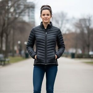 32 Degrees Women's Black Light Puffer Jacket Size M